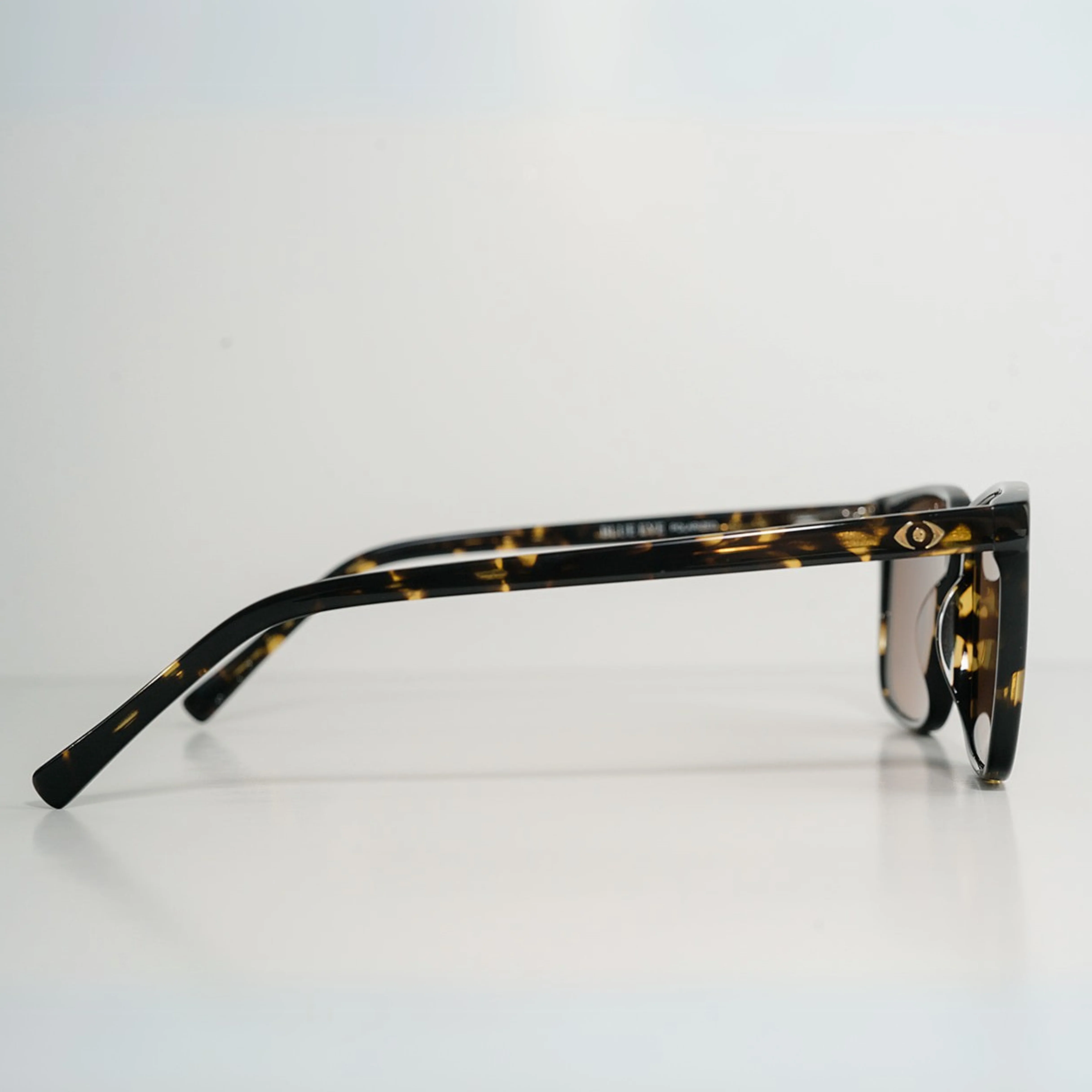 Emory Tortoise Sunglasses - Image 4