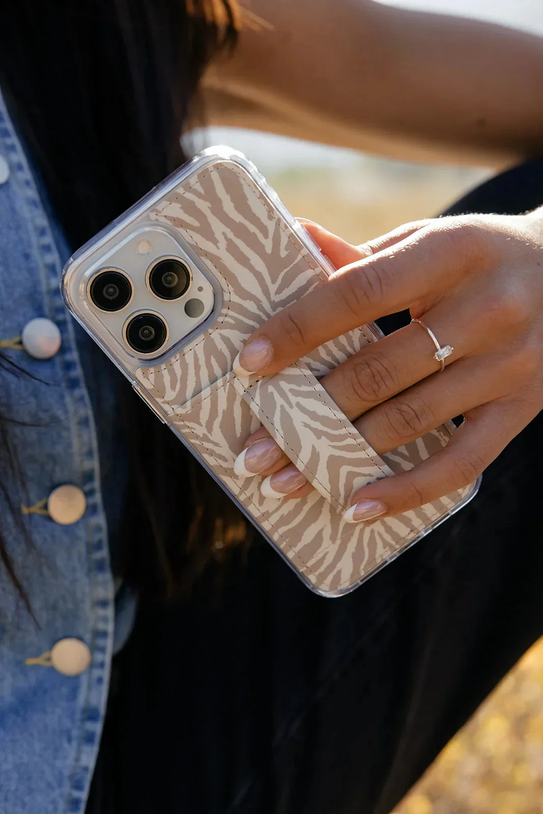 Walli Cases - Safari Stripes Magnetic Wallet - Image 7