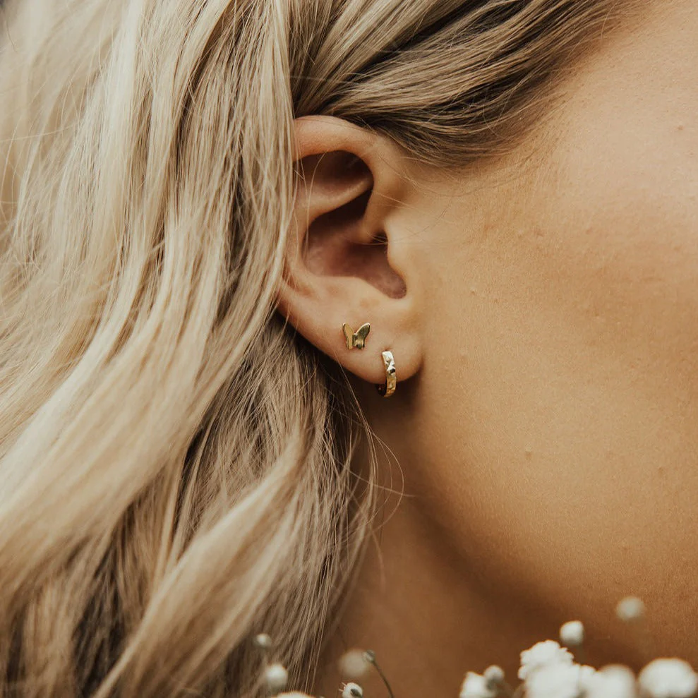 Sydney Hammered Hoop Earrings - Image 3